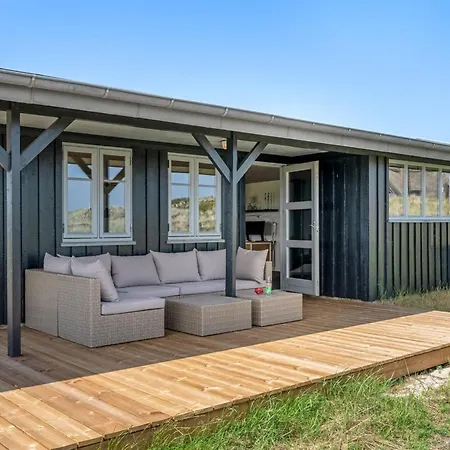 Anetta - 200m From The Sea By Interhome *